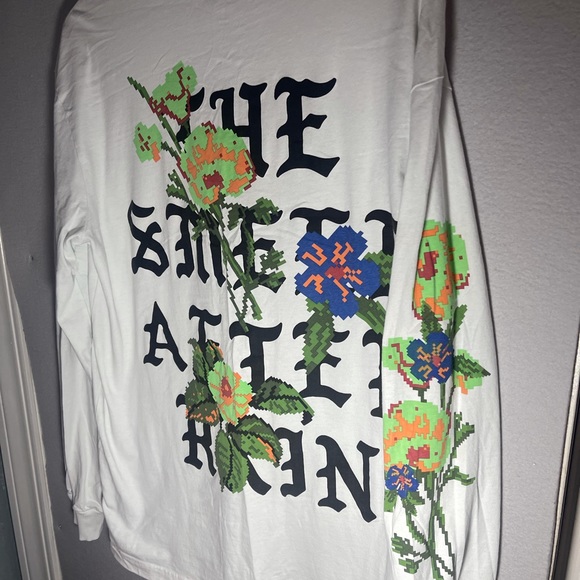 Bershka L embossed longsleeve tee - Picture 4 of 4